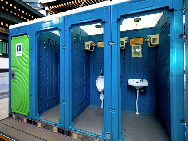Portable Toilet Options We Offer in Lawrence, KS